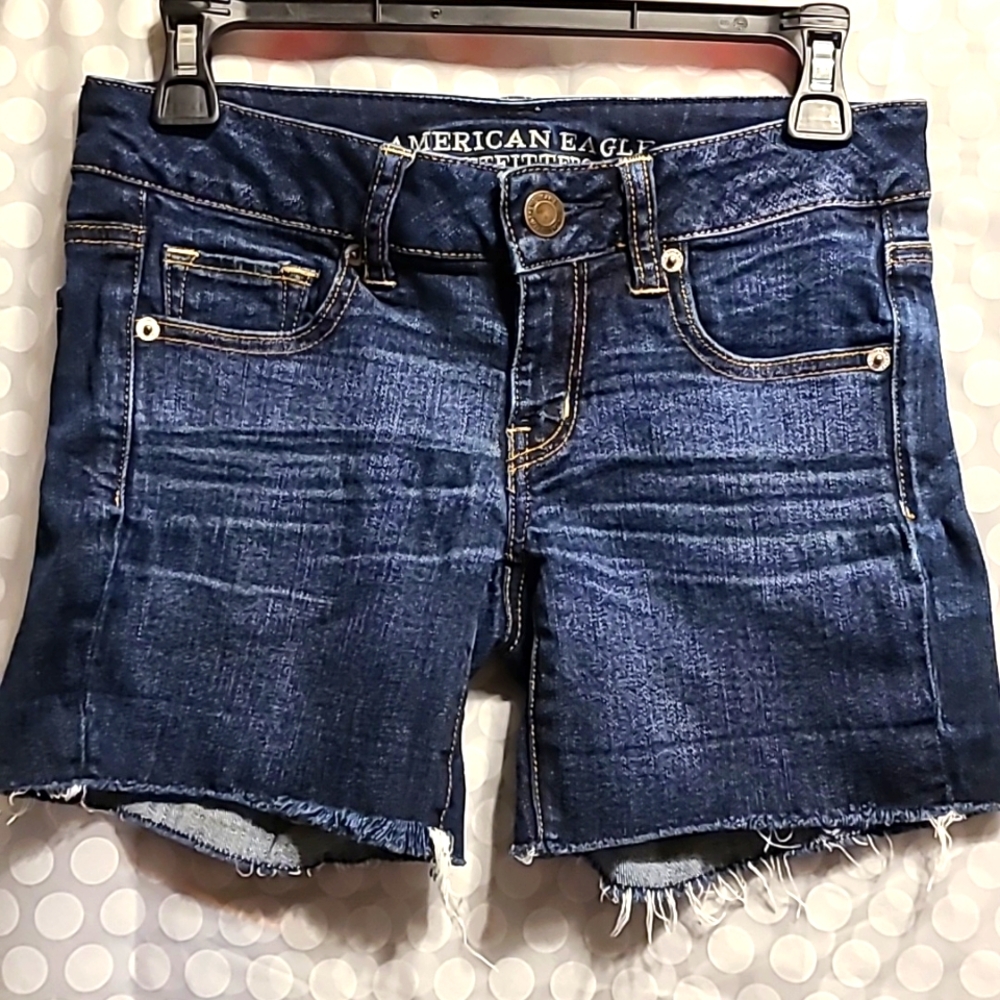 American Eagle Stretch sz 2 Shorts